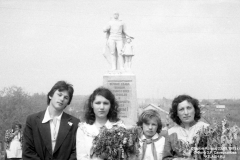 pz19810523_22